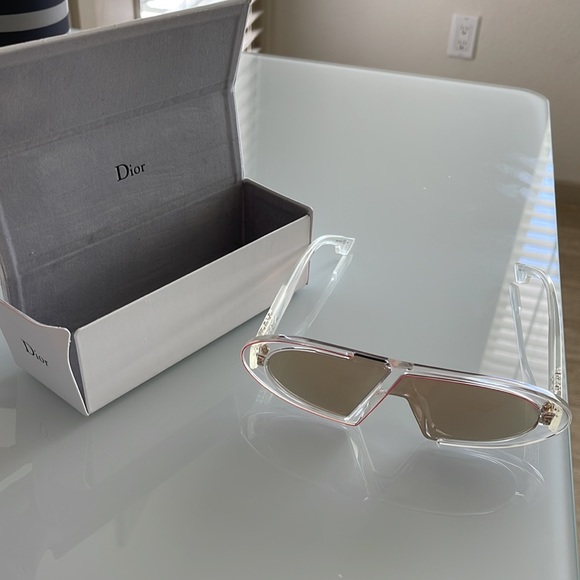 ❌❌ DIOR OBLIQUE SHIELD SUNGLASSES - Picture 3 of 7